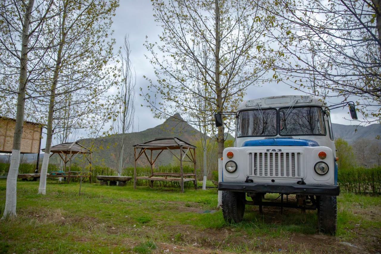 Crossway Camping Yeghegnadzor Екстер'єр фото
